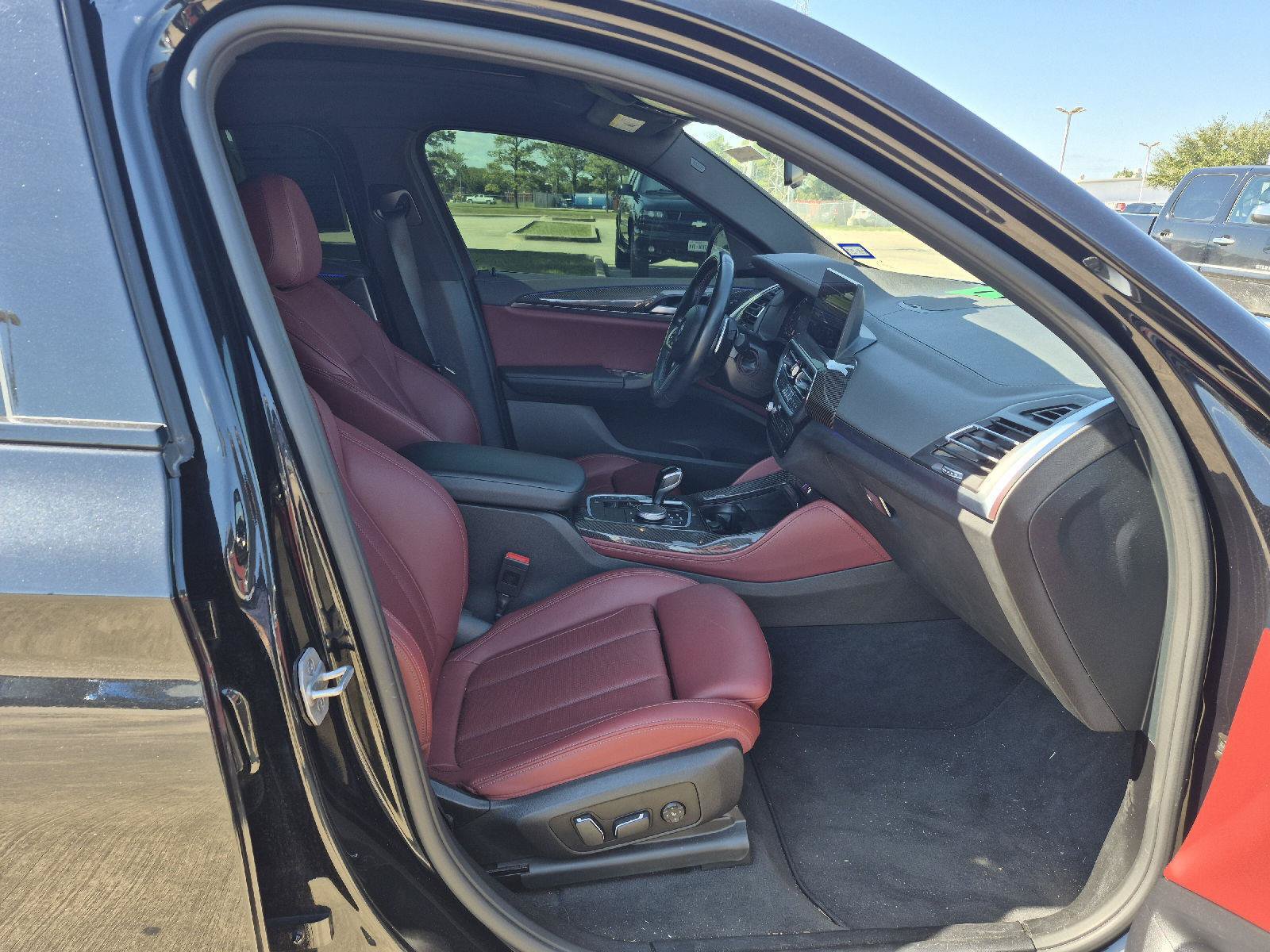 Used 2024 BMW X4 M40i AWD/4WD image 11