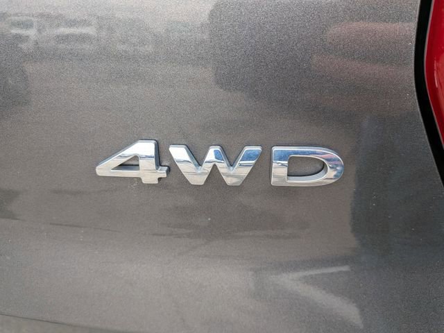Certified 2019 Ford Explorer XLT w/ Equipment Group 202A AWD/4WD image 8