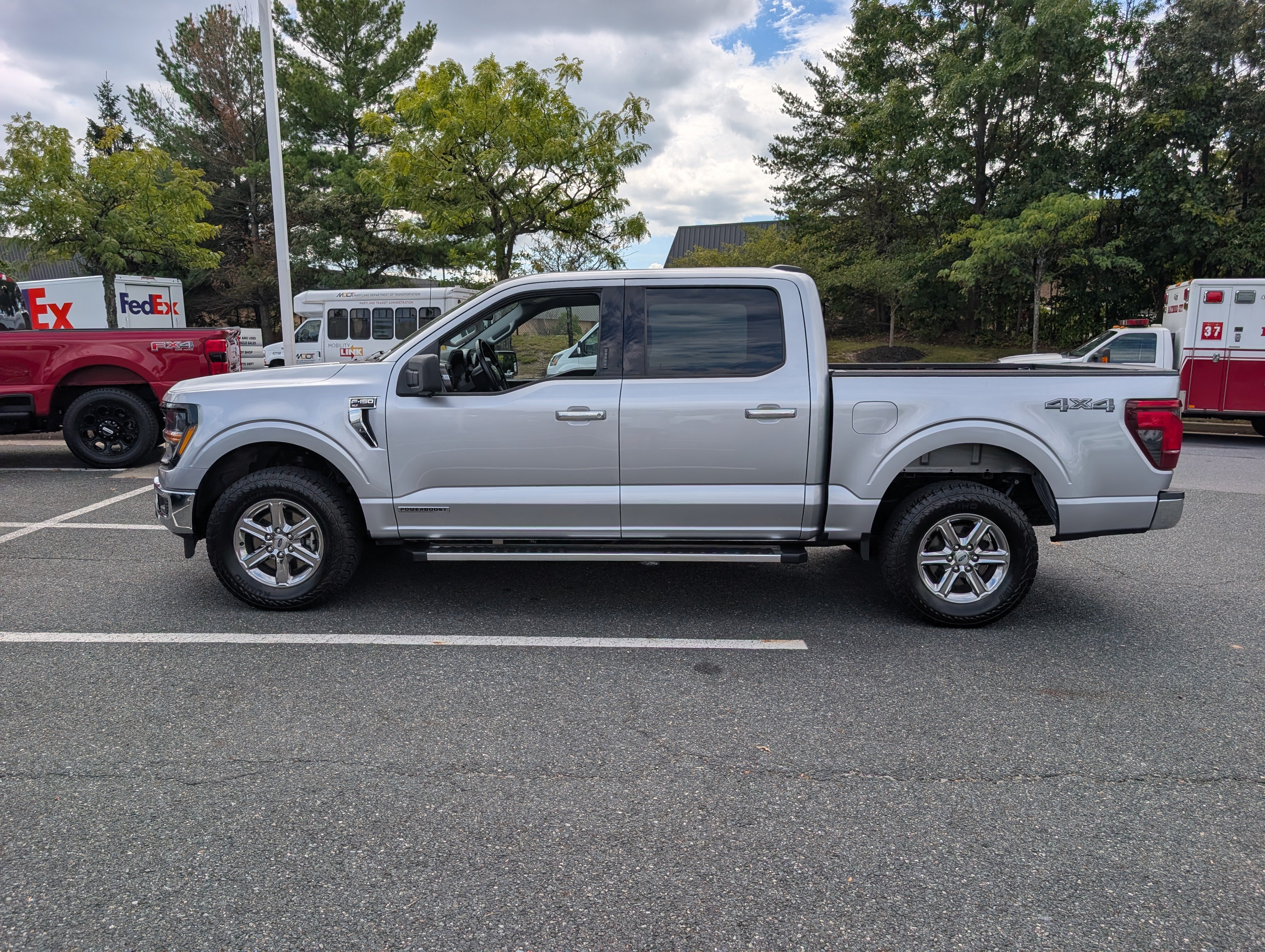 Certified 2024 Ford F150 XLT w/ Mobile Office Package AWD/4WD image 6