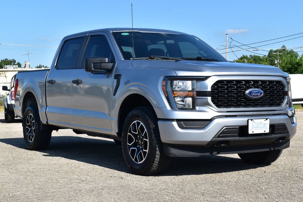 Certified 2023 Ford F150 XL w/ STX Appearance Package AWD/4WD image 3