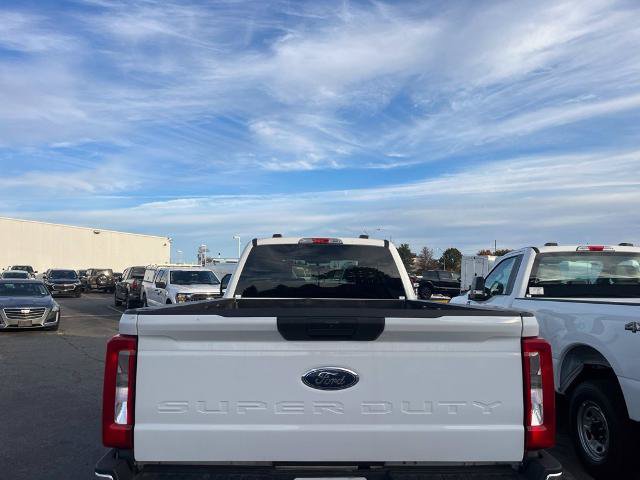Certified 2026 Ford F250 XLT AWD/4WD image 3