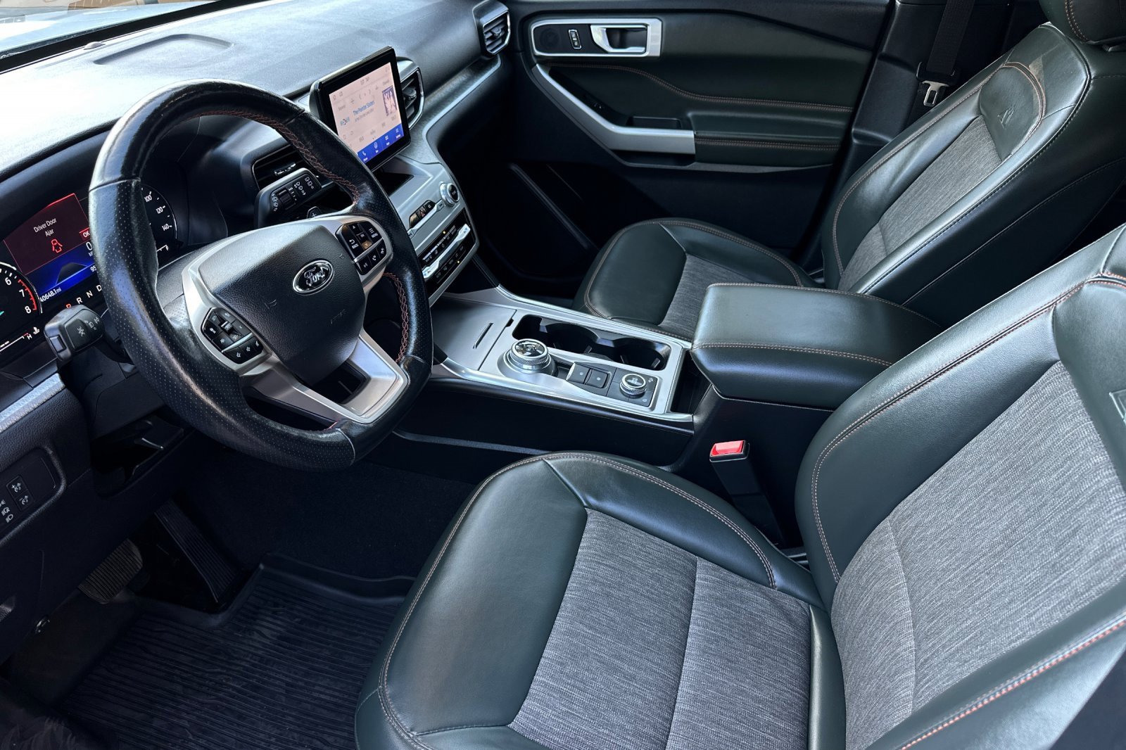 Certified 2022 Ford Explorer Timberline image 9