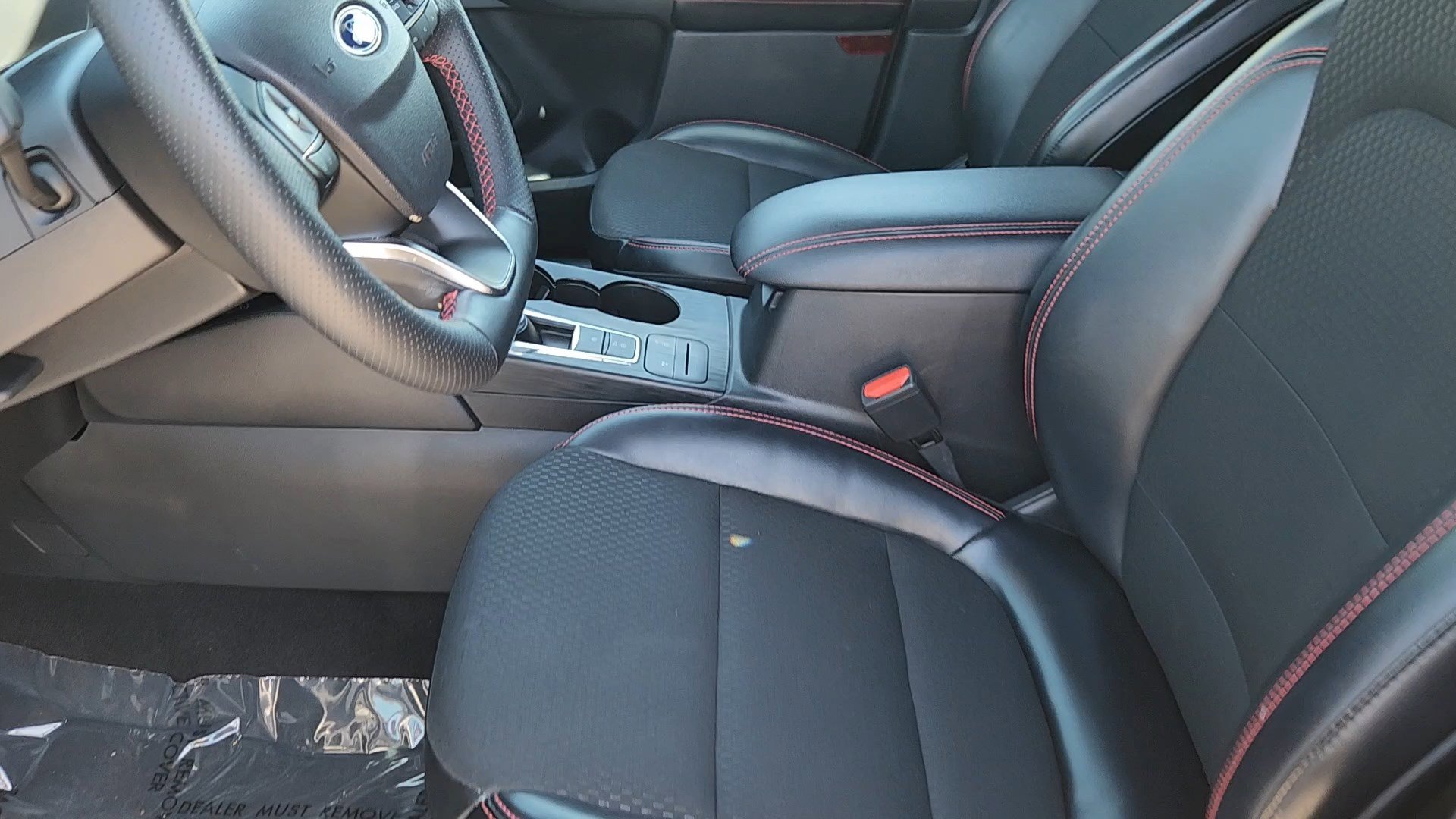 Certified 2025 Ford Escape ST-Line AWD/4WD image 29