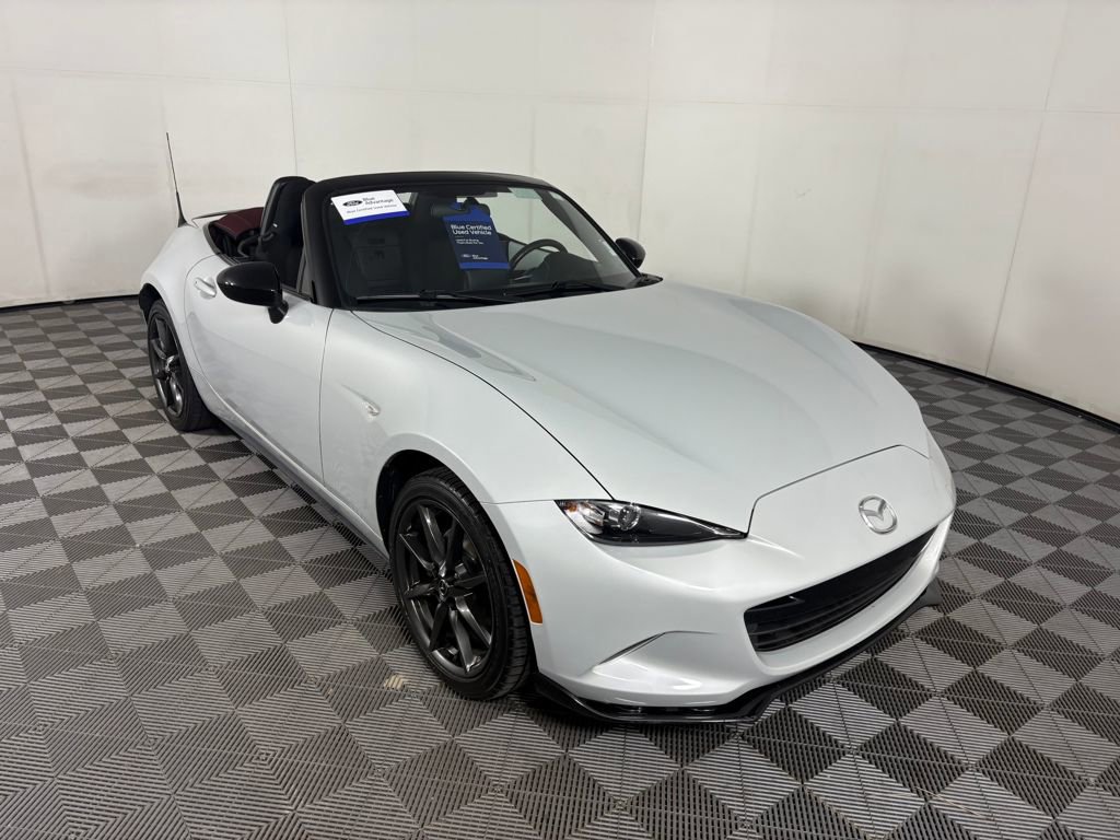 Used 2018 MAZDA MX-5 Miata Club image 14