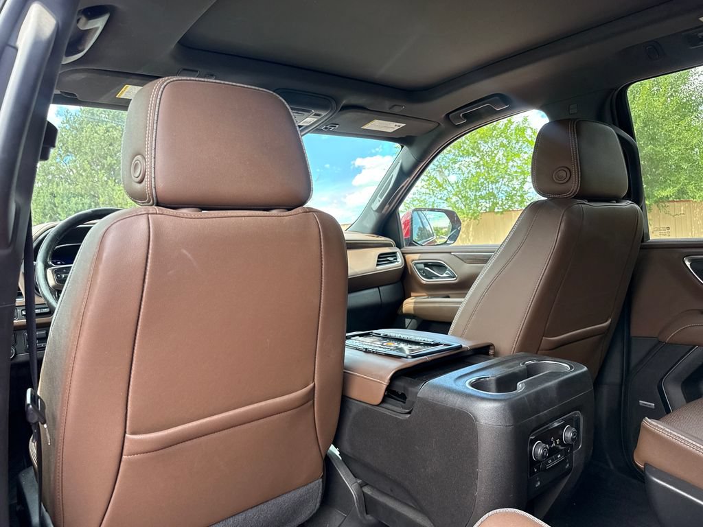 Used 2022 Chevrolet Tahoe High Country AWD/4WD image 23