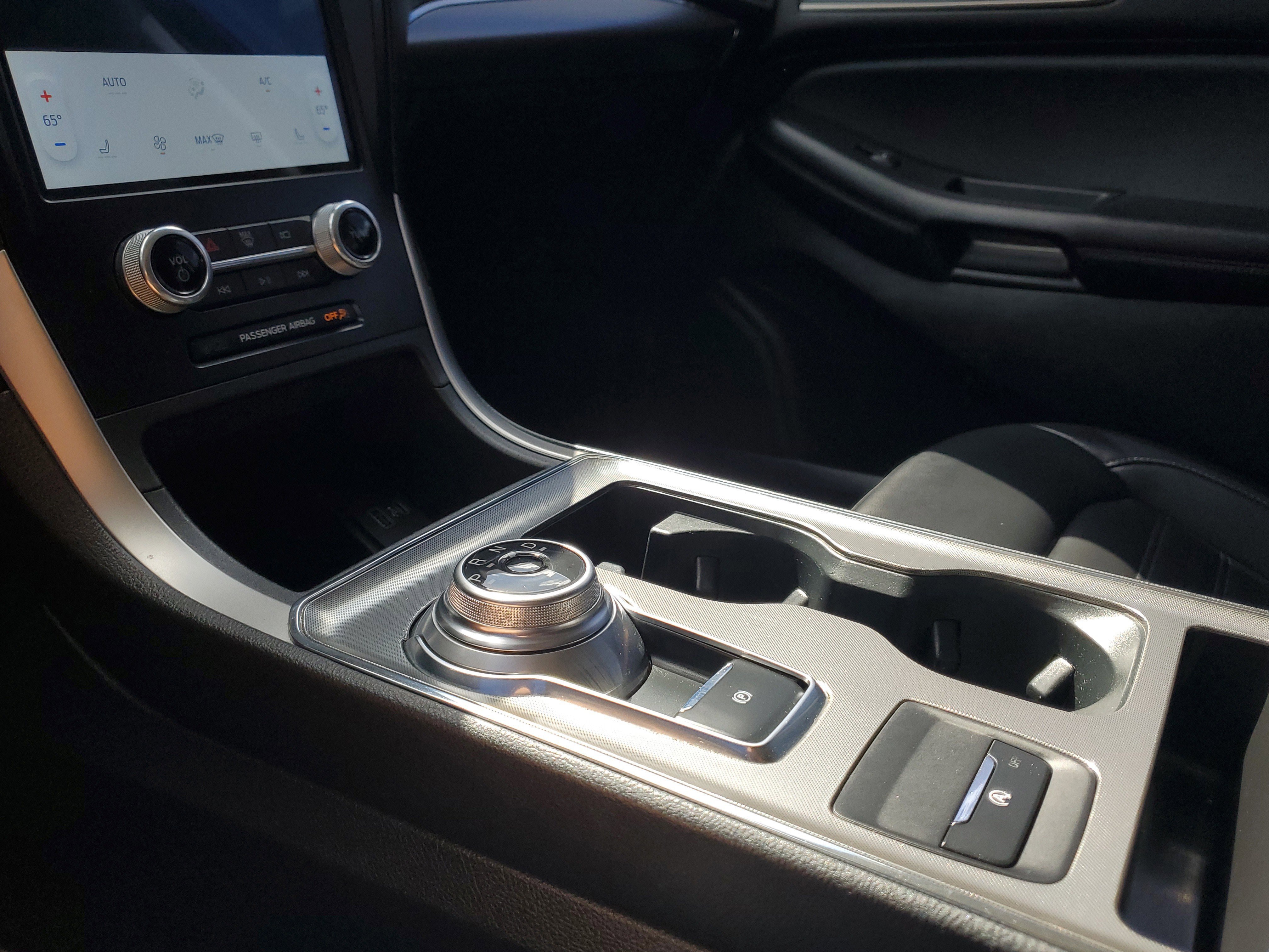 Certified 2022 Ford Edge SEL w/ Convenience Package image 28