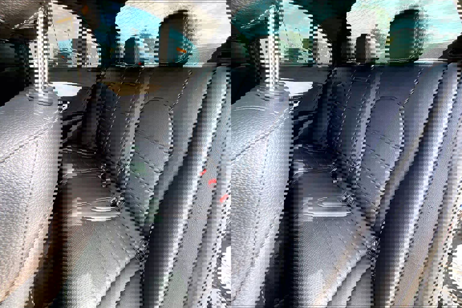 Used 2021 Mercedes-Benz C 300 Sedan image 21