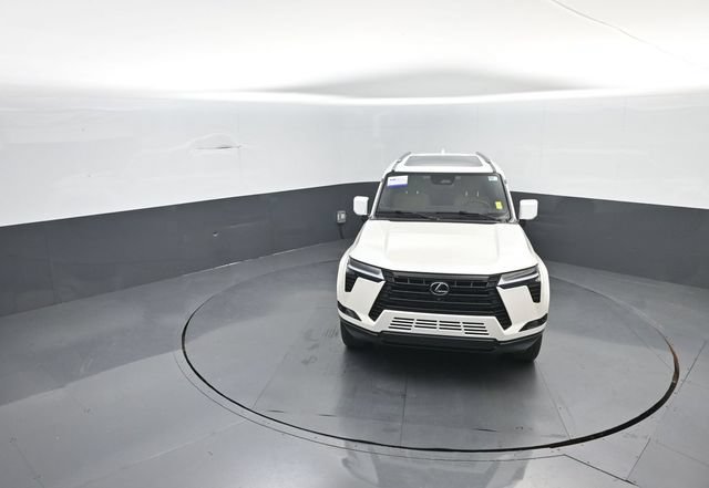 Used 2025 Lexus GX 550 w/ Accessory Package (2T) AWD/4WD image 22