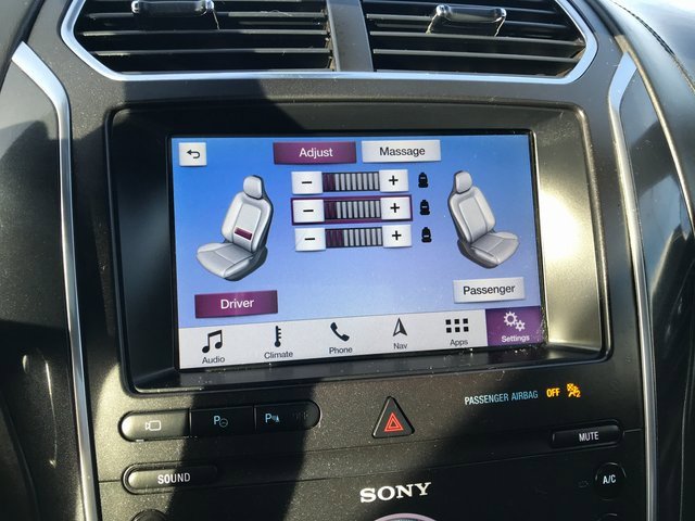 Certified 2019 Ford Explorer Platinum image 12