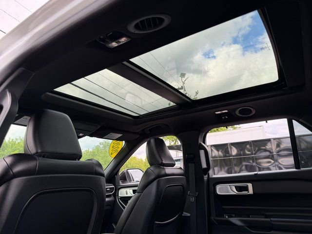 Certified 2020 Ford Explorer ST w/ ST Street Pack AWD/4WD image 11