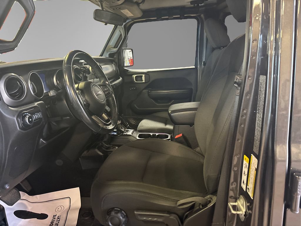 Used 2019 Jeep Wrangler Unlimited Sport S AWD/4WD image 10