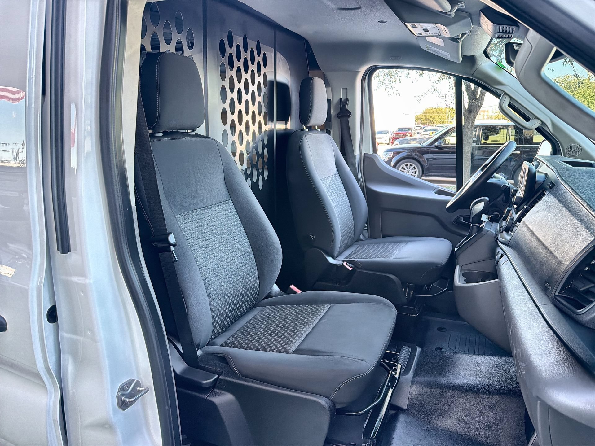 Certified 2025 Ford Transit 250 Low Roof w/ Exterior Upgrade Package RWD image 22