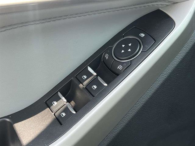 Certified 2022 Ford Explorer XLT w/ Equipment Group 202A image 30