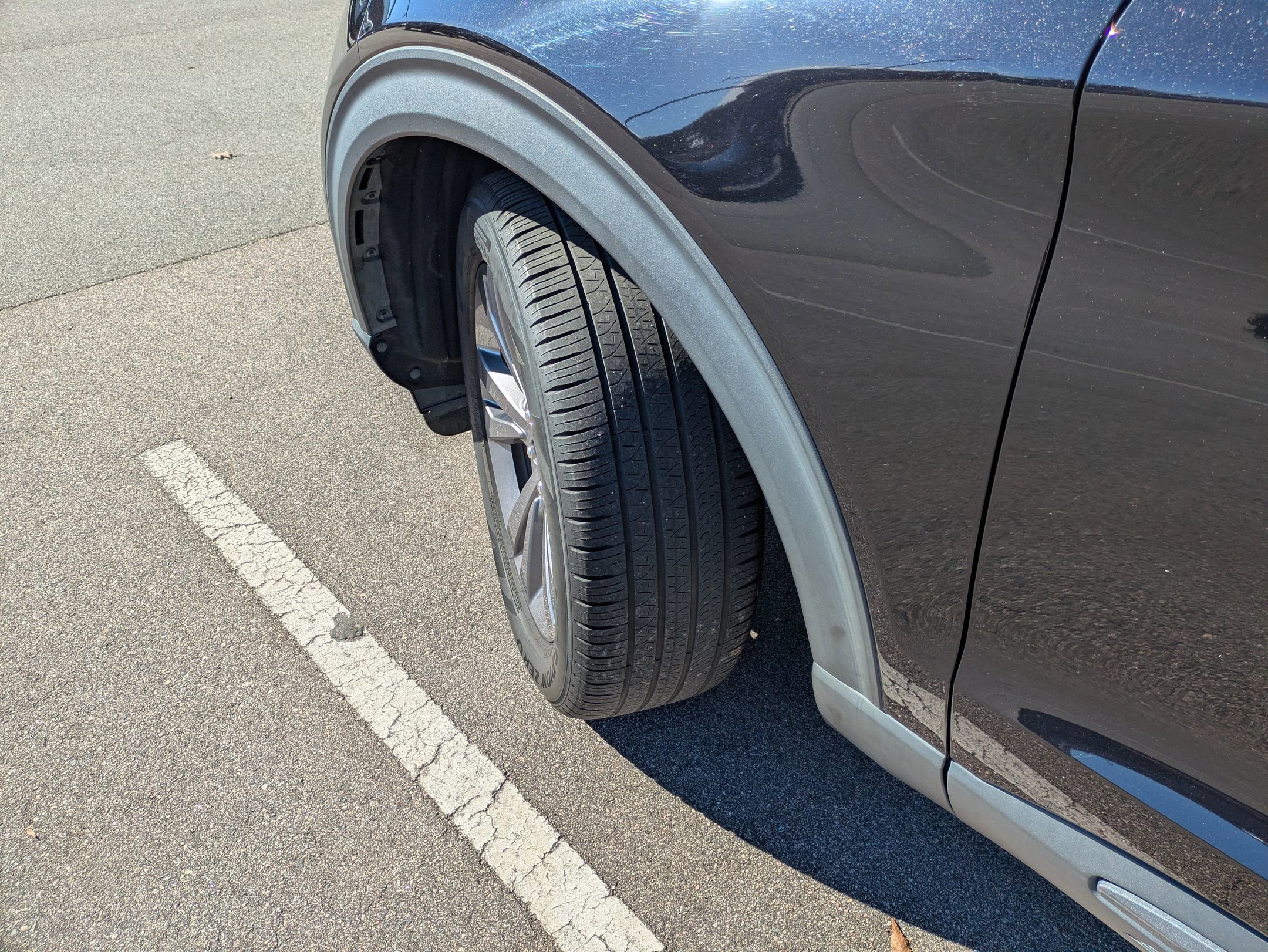 Certified 2022 Ford Explorer XLT w/ Equipment Group 202A image 43