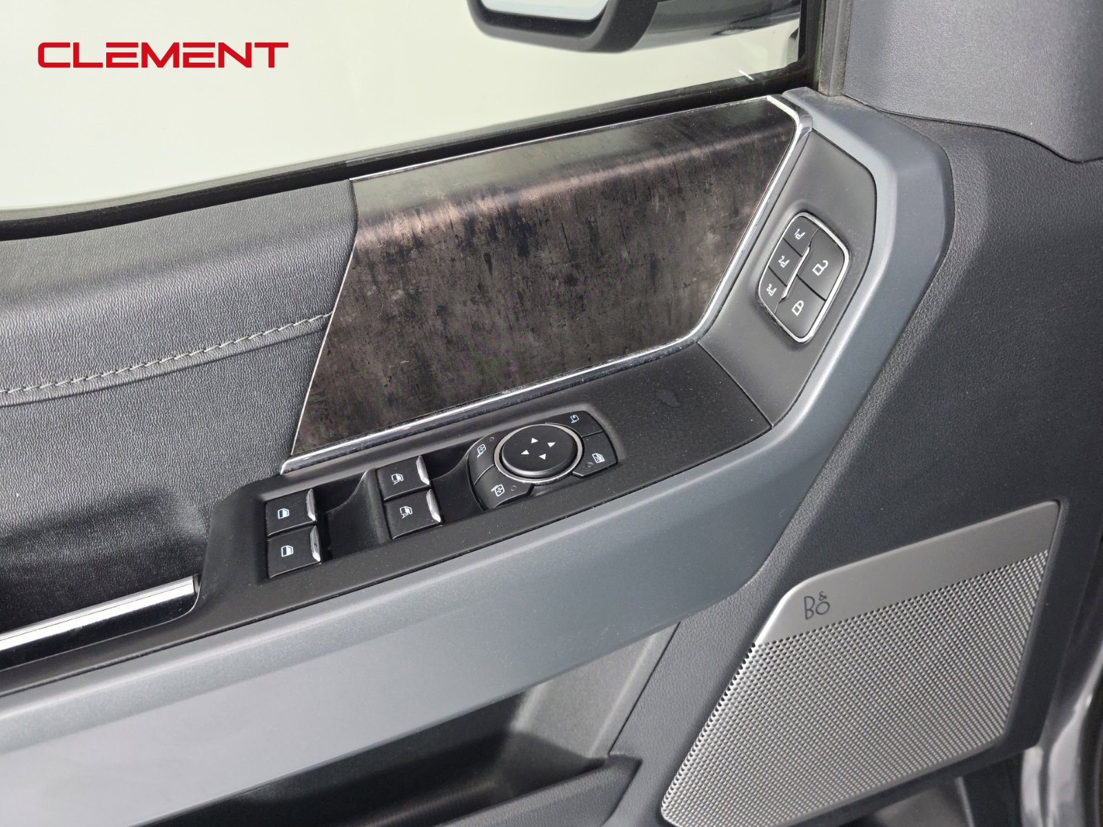 Certified 2023 Ford F150 Lariat w/ Equipment Group 502A High image 25