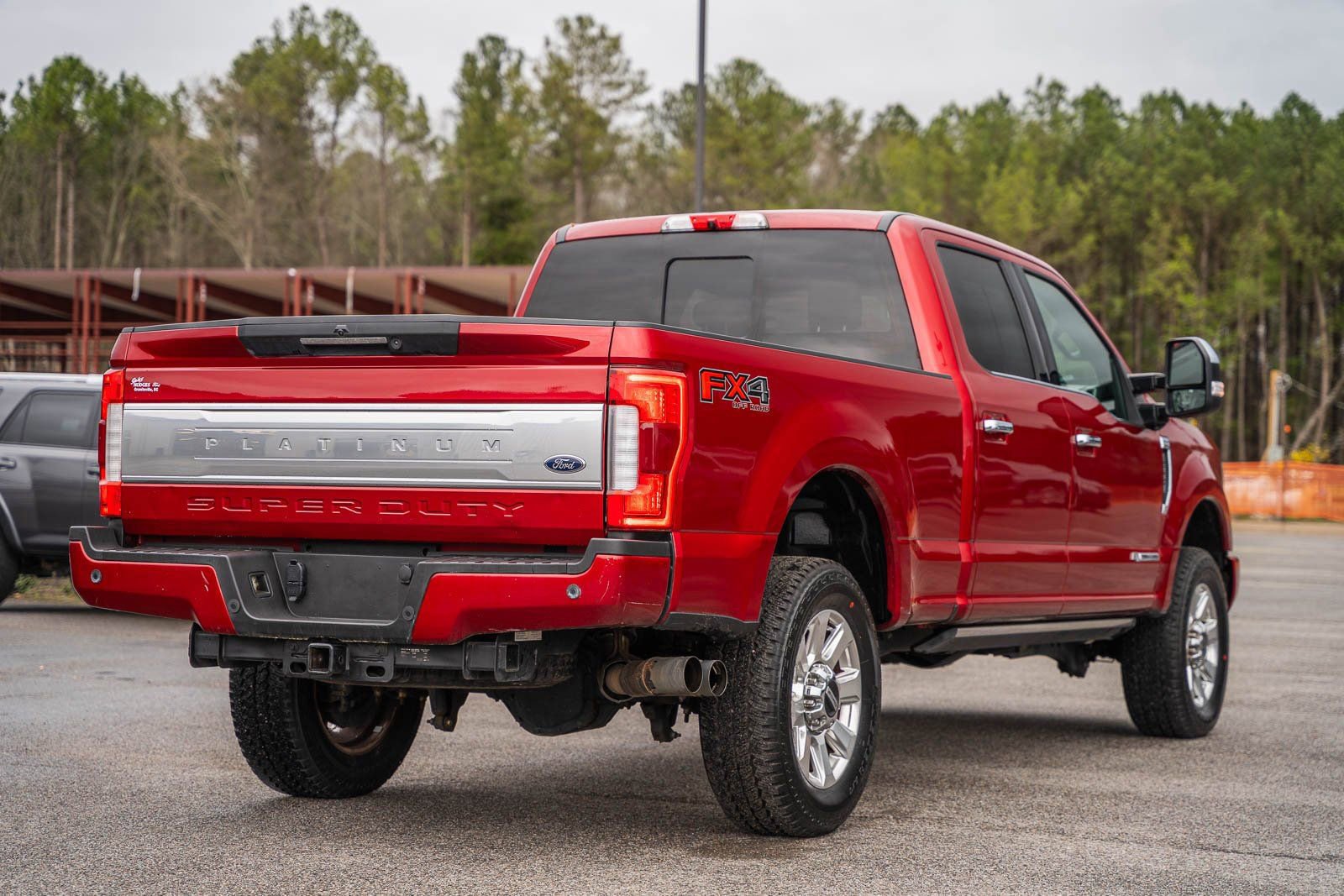 Certified 2019 Ford F250 Platinum w/ Platinum Ultimate Package image 5