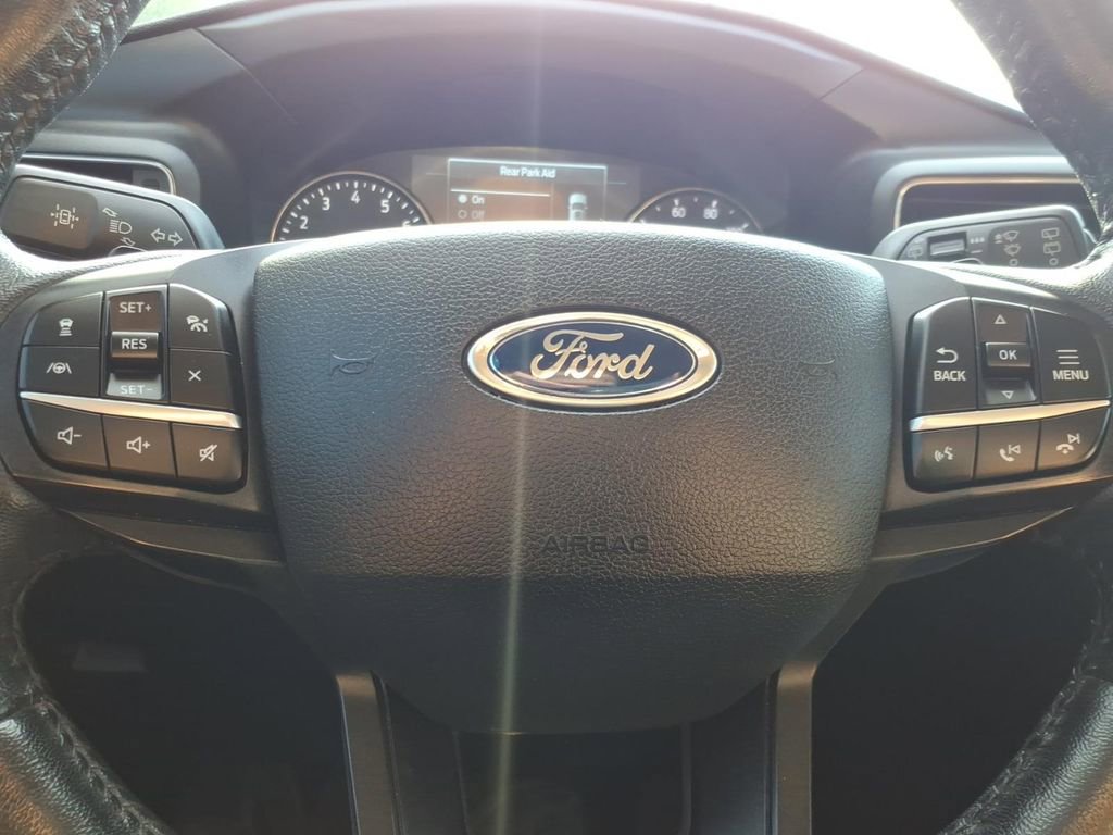 Certified 2020 Ford Explorer XLT w/ Equipment Group 202A AWD/4WD image 26