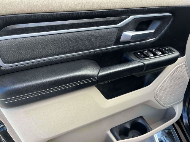 Used 2020 RAM 1500 Big Horn AWD/4WD image 25