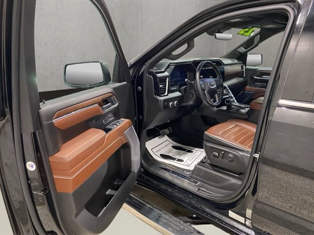 Used 2023 GMC Sierra 1500 Denali Ultimate AWD/4WD image 10