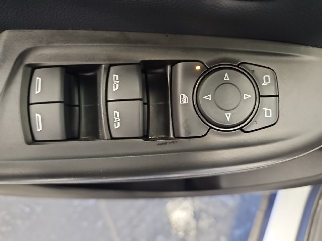 Used 2023 Chevrolet Bolt EUV LT w/ Convenience Package FWD image 28