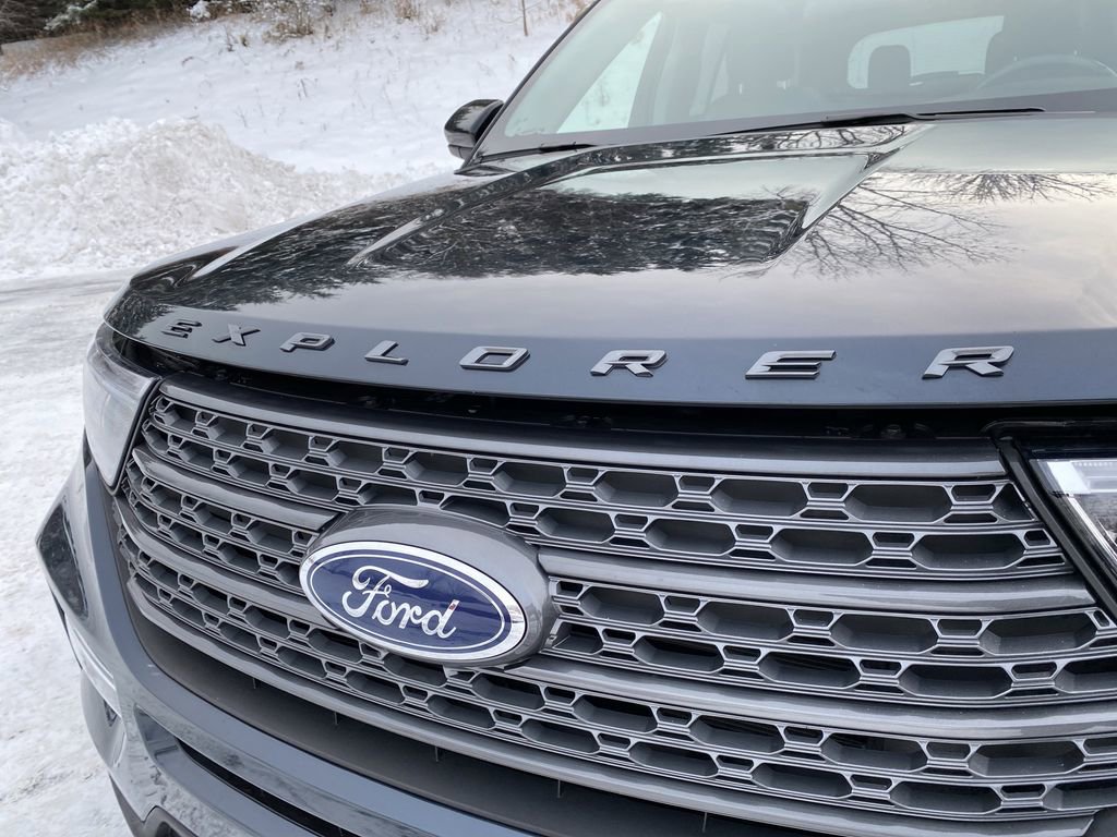 Certified 2023 Ford Explorer XLT w/ Equipment Group 202A image 50