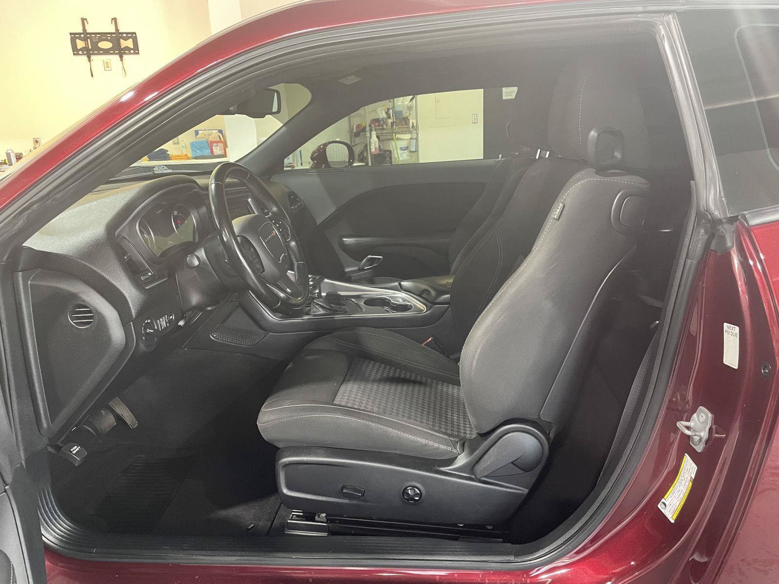 Used 2019 Dodge Challenger SXT RWD image 19