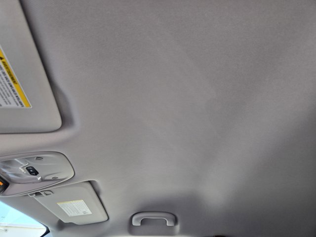 Used 2025 Chevrolet TrailBlazer LT w/ Driver Confidence Package image 24