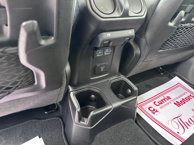 Used 2020 Jeep Wrangler Unlimited Rubicon w/ Cold Weather Group AWD/4WD image 8