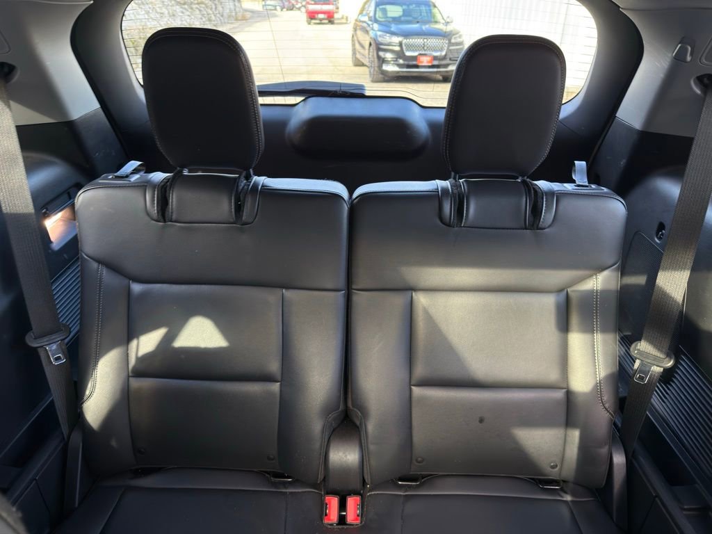 Certified 2023 Ford Explorer XLT w/ Equipment Group 202A image 11