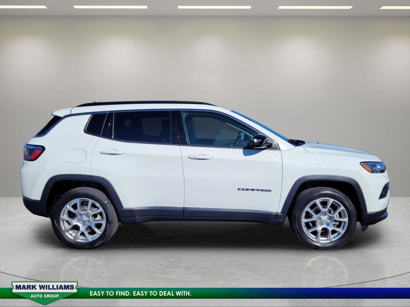 Used 2022 Jeep Compass Latitude image 6