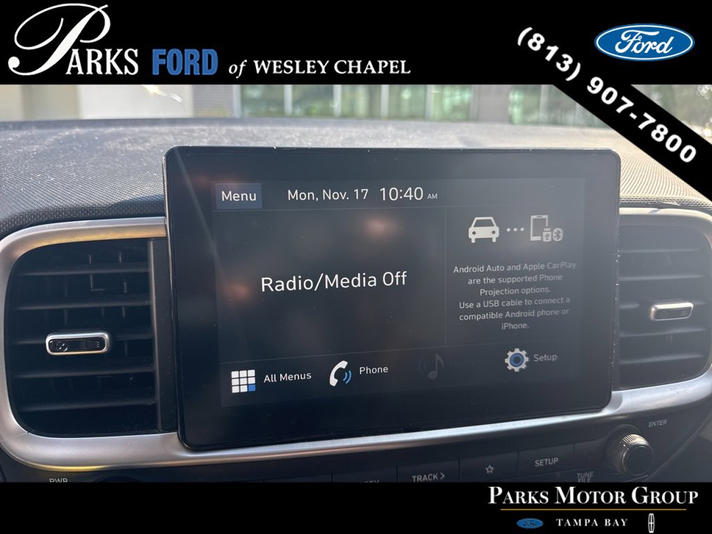 Used 2020 Hyundai Venue SE image 6