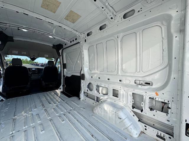 Certified 2023 Ford Transit 250 Medium Roof image 30