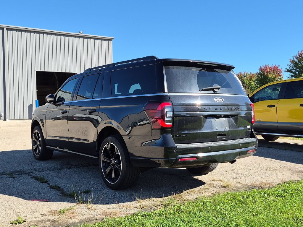 Certified 2022 Ford Expedition Max Limited w/ Equipment Group 303A AWD/4WD image 4