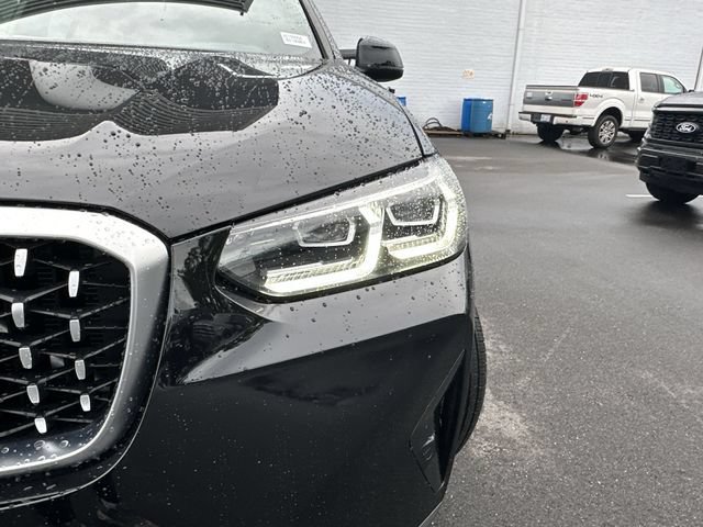 Used 2023 BMW X4 xDrive30i w/ Premium Package AWD/4WD image 9