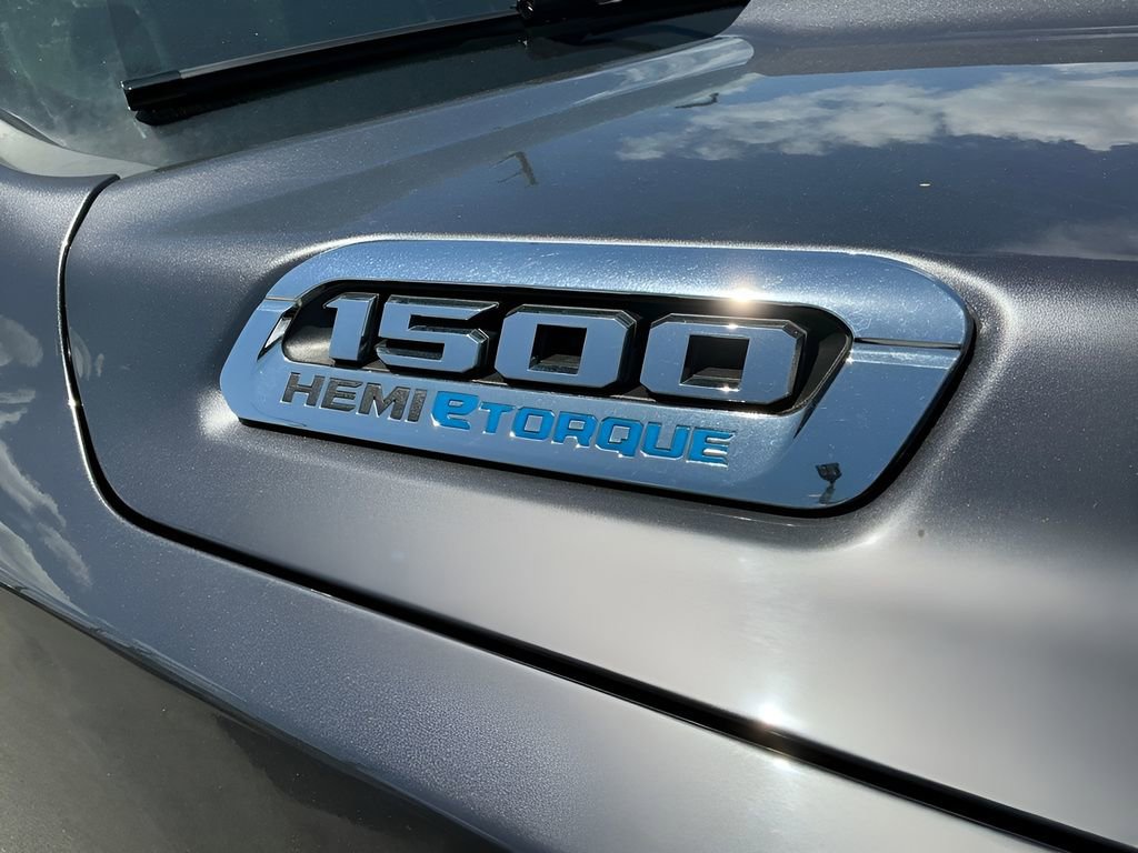 Used 2023 RAM 1500 Big Horn AWD/4WD image 34