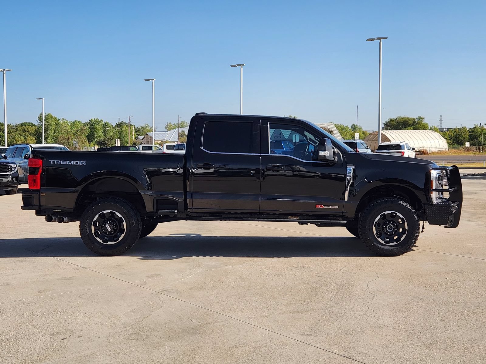 Certified 2025 Ford F250 King Ranch w/ Tremor Off-Road Package AWD/4WD image 7