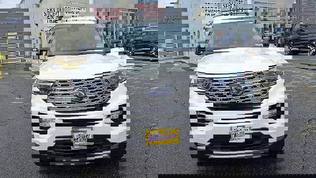 Certified 2023 Ford Explorer Limited w/ Limited Technology Package image 13