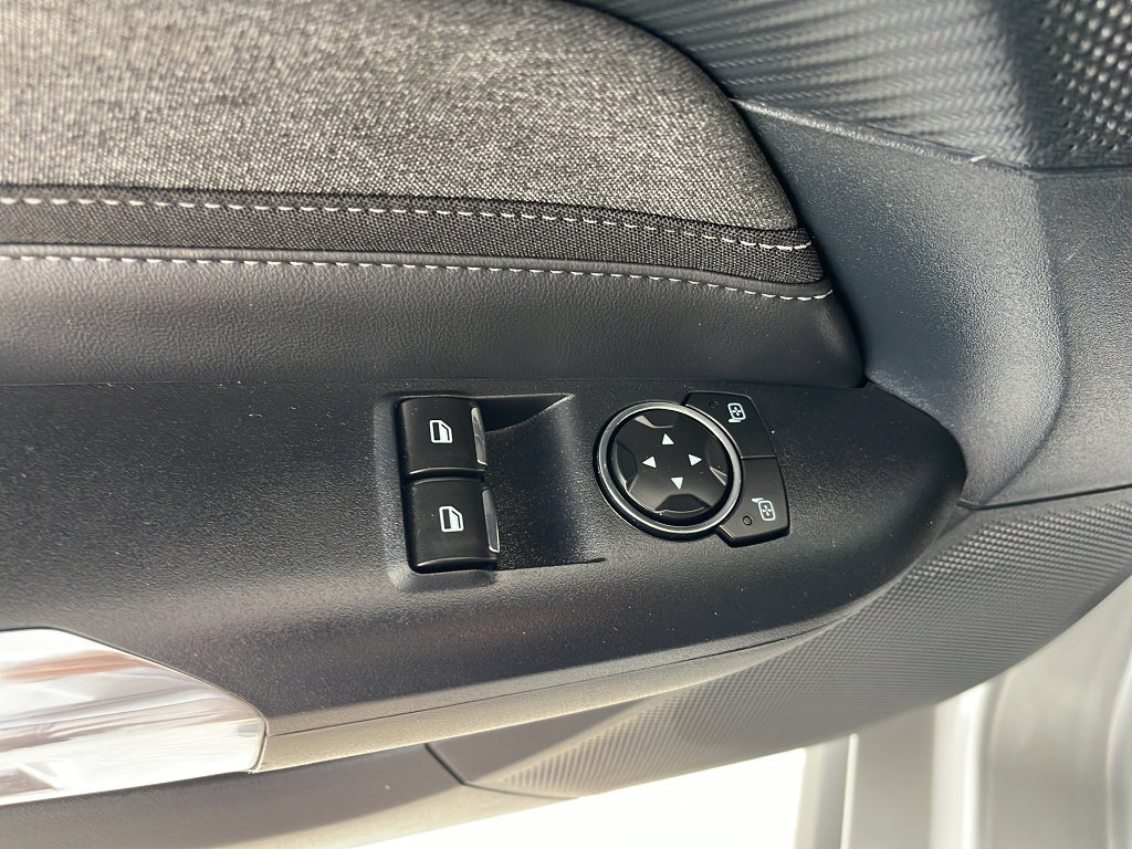 Certified 2024 Ford Mustang Coupe RWD image 10
