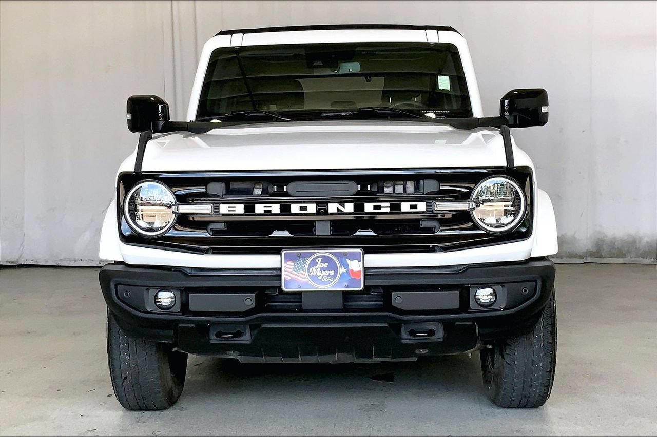Certified 2023 Ford Bronco Outer Banks AWD/4WD image 2