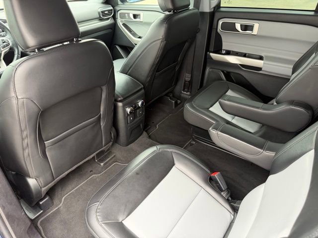 Certified 2023 Ford Explorer XLT w/ Equipment Group 202A image 21