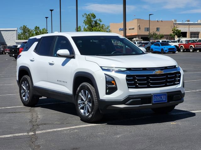 Used 2026 Chevrolet Equinox LT AWD/4WD image 3