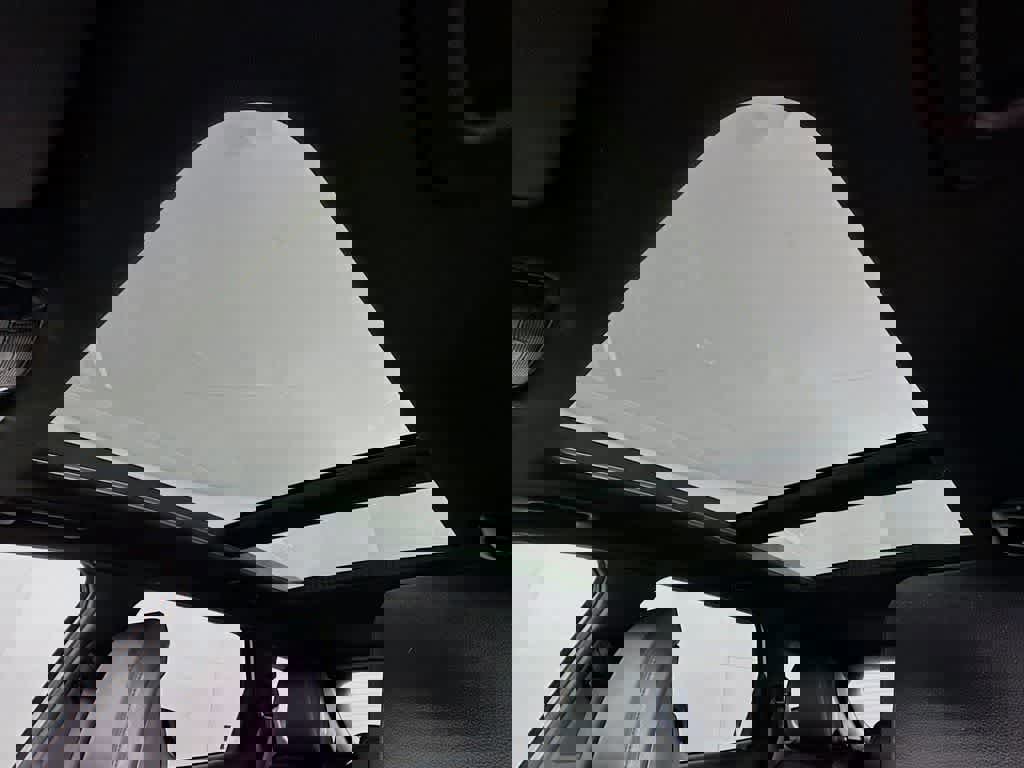 Used 2023 Kia Sportage X-Line w/ X-Line Premium Package image 31