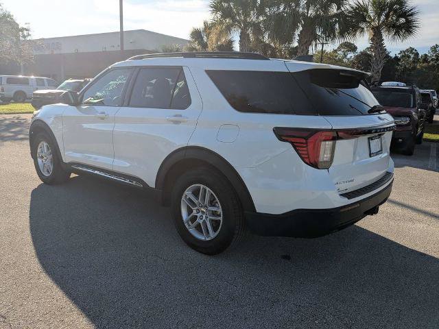 Certified 2025 Ford Explorer Active RWD image 6