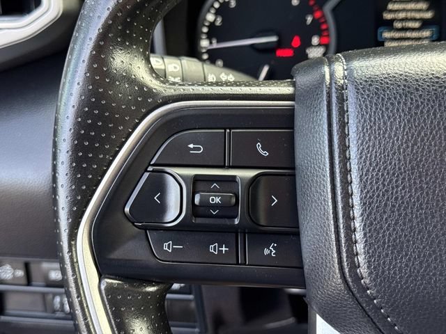 Used 2025 Toyota Tundra SR5 w/ SR5 Convenience Package AWD/4WD image 9
