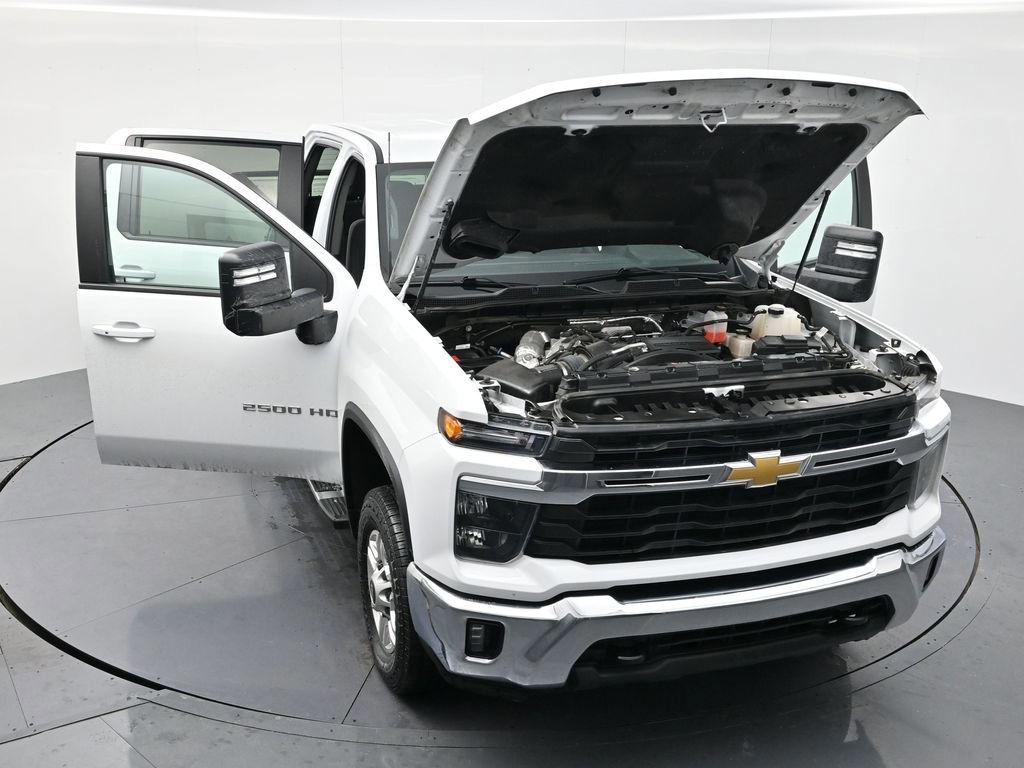 Used 2025 Chevrolet Silverado 2500 LT w/ Convenience Package image 53