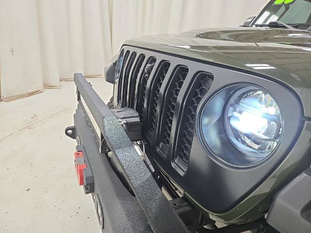 Used 2023 Jeep Wrangler Unlimited Rubicon w/ Steel Bumper Group AWD/4WD image 21