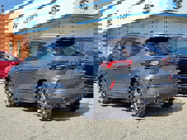 Certified 2023 Ford Escape ST-Line w/ Tech Pack #1 image 3