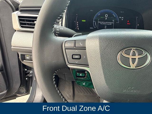 Used 2026 Toyota Camry SE FWD image 18