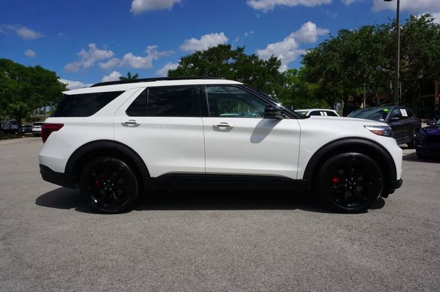 Certified 2024 Ford Explorer ST w/ Equipment Group 401A AWD/4WD image 16