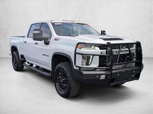 Used 2023 Chevrolet Silverado 2500 LTZ w/ LTZ Plus Package AWD/4WD video 3